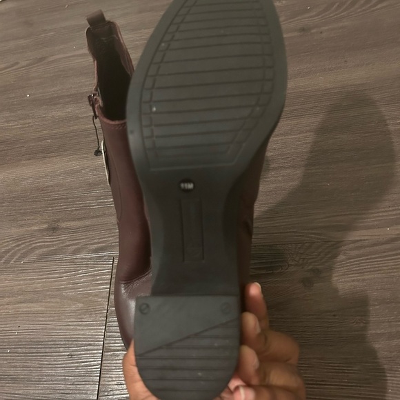 GIANI BERNINI Women's Black Korma Ankle Booties - Picture 5 of 6